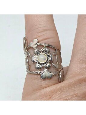 VTG CW 925 Sterling Silver Open Work Flower Vines W/ Moon Stone #RB2-6